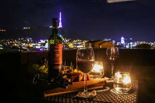 Отель Grand Hotel Mimino Тбилиси Семейный люкс с балконом-11